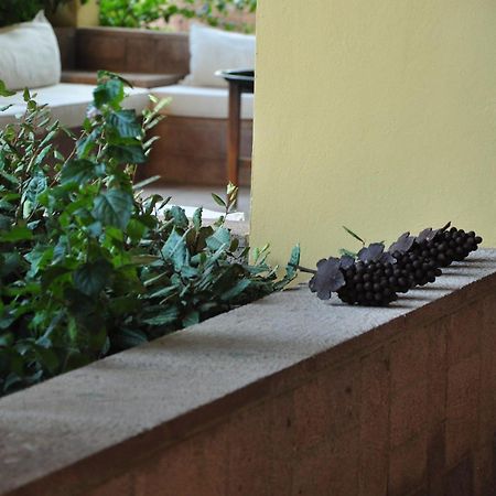 Palm Court Suites Ayvalı Exterior foto