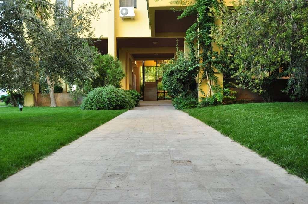 Palm Court Suites Ayvalı Instalações foto