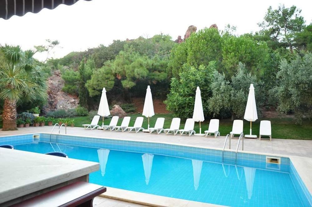Palm Court Suites Ayvalı Exterior foto